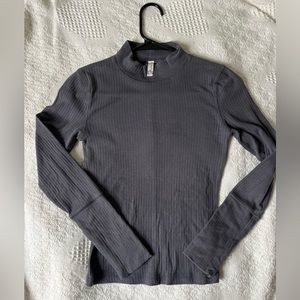 Free people crewneck top